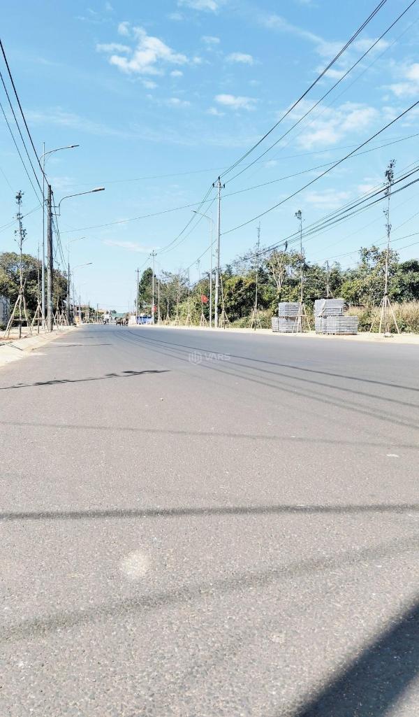 <mark style="background-color: transparent; font-weight: 400; ">Siêu phẩm 2 mặt tiền 🏚️ phan huy chú</mark>