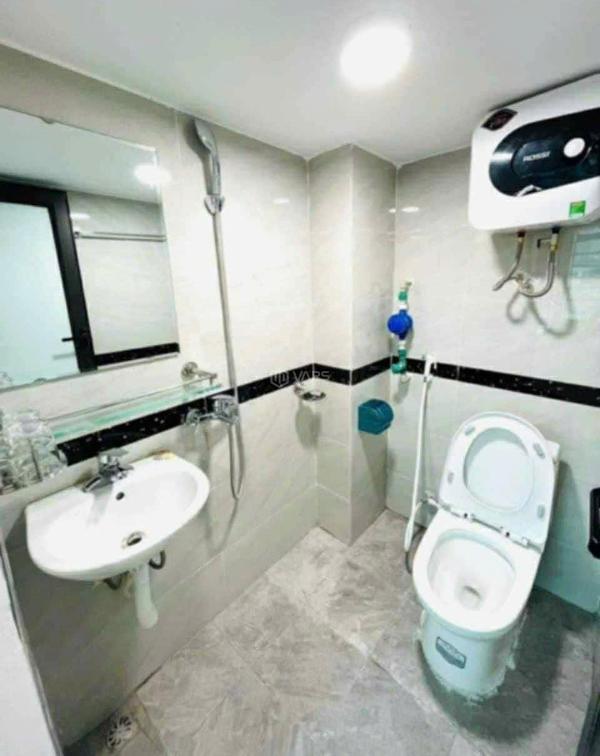 Cho thuê ccmn -ngõ 243nam ☘ dư gác xéc .dt 32m2 -35m2.giá thuê:3,7tr-3,9tr/tháng