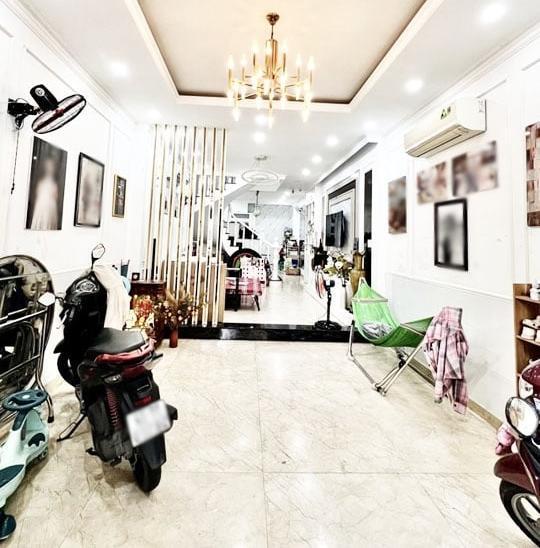 Chủ cần bán Nhà trong hẻm 64m²