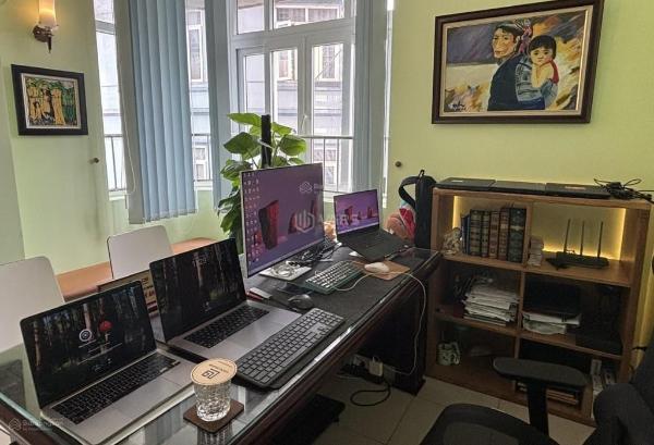 <mark style="background-color: transparent; font-weight: 400; ">Chủ cần bán Căn hộ chung cư 90m²</mark>