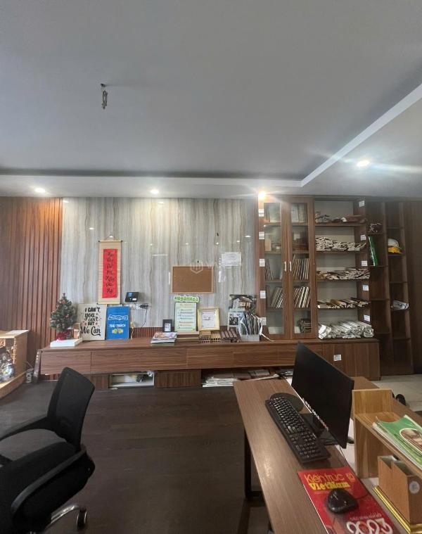 Cần bán Căn hộ chung cư 98m²