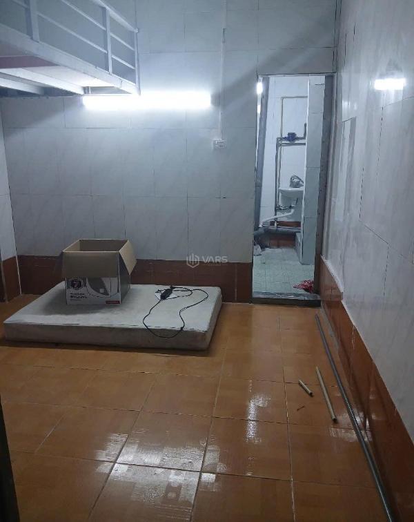 Cho thuê nhà tại nguyễn 🏡 văn cừ - long biên