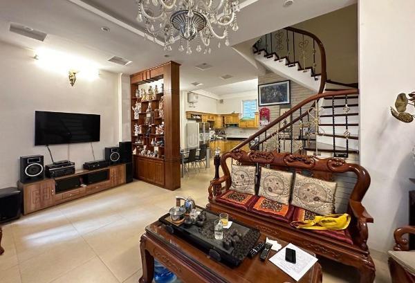 Bán 80m - 4 tầng 👍 - 6.8m.mặt tiền.( xuân đỉnh ) bắc từ liêm