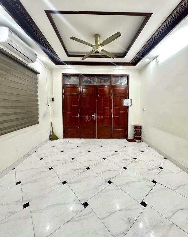 Hiếm lô góc 2 thoáng 1 nhà ra phố bờ sông sét nhà mới đẹp 🏣 5 tầng