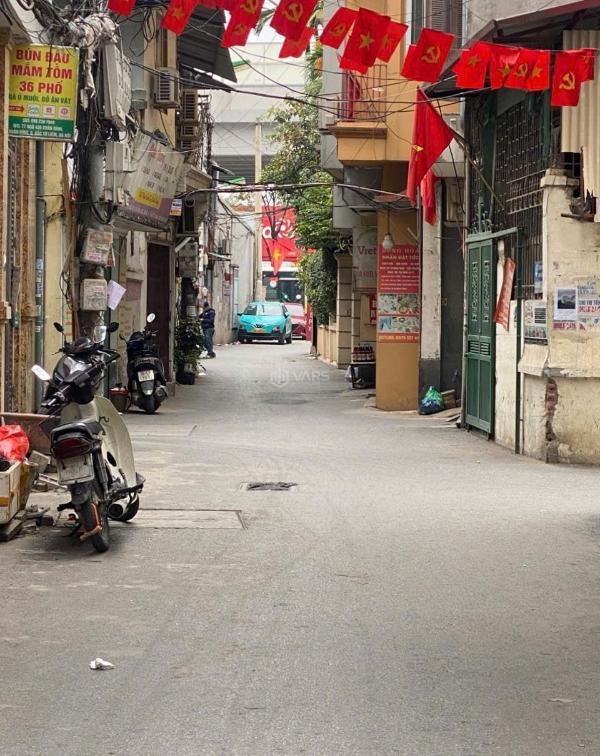 Chủ cần bán Nhà trong hẻm 80m²