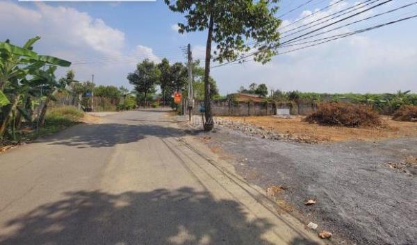 Bán 2100m² full thổ cư góc 2 mặt tiền đường Xóm Gạch. 🏦 Bình Lợi. VC,