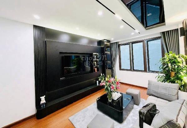 Khương đình nhà mới xây- 6 tầng thang máy - 9,8tỷ - 35m2 ☘ tặng nội thất đầy đủ