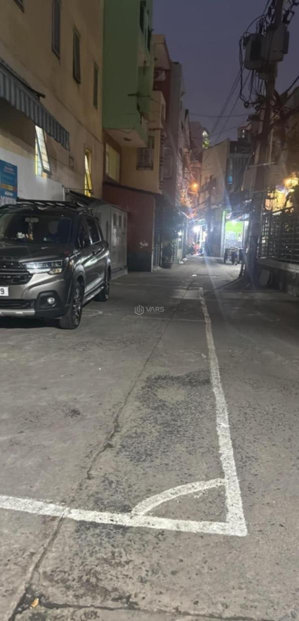 Bán Nhà trong hẻm 48m²