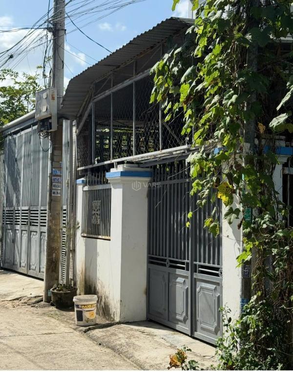 Bán nhà rẻ 114m2-ngang(5,2x22m)-2pn-xe 🏣 hơi thông-bắc nha trang-chỉ 1ty820tr