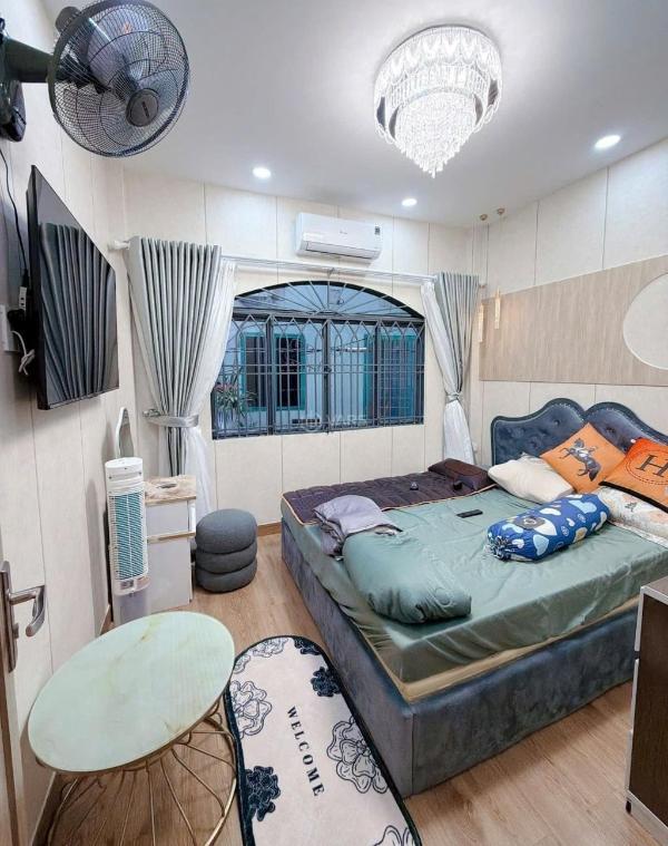 Nhà quận 3 hẻm thông 3 tầng có sân-nở hậu tài 🏘️ lộc 3.95 tỷ có thương lượng