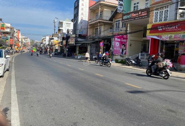 Cho thuê Nhà mặt phố 102m²