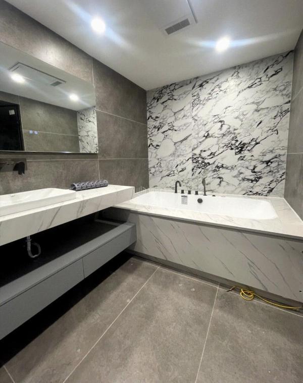 Chủ cho thuê Nhà mặt phố 90m²