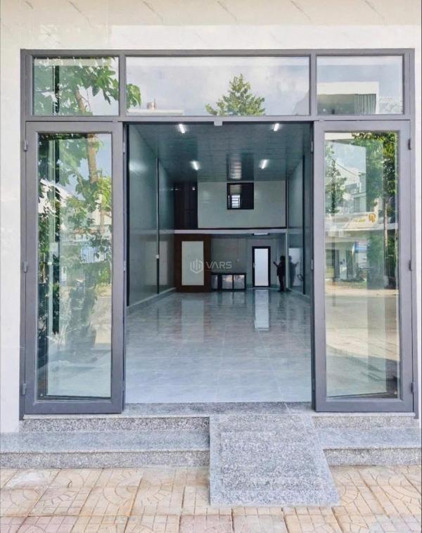 Cho thuê nhà khu dân cư hưng phú 1, vừa ở 🌊 vừa kinh doanh, giá thuê 8 triệu