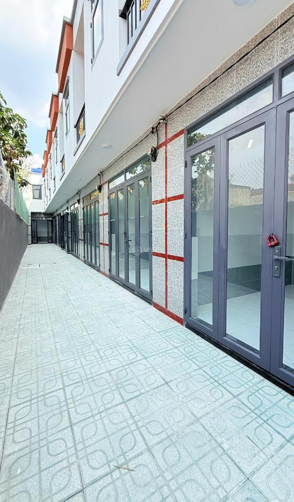 Chủ cần bán Nhà mặt phố 32m²