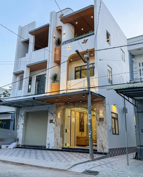 Chủ cần bán Nhà mặt phố 80m²