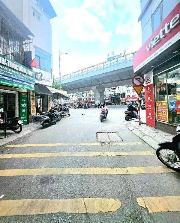 Cần bán Nhà trong hẻm 54m²