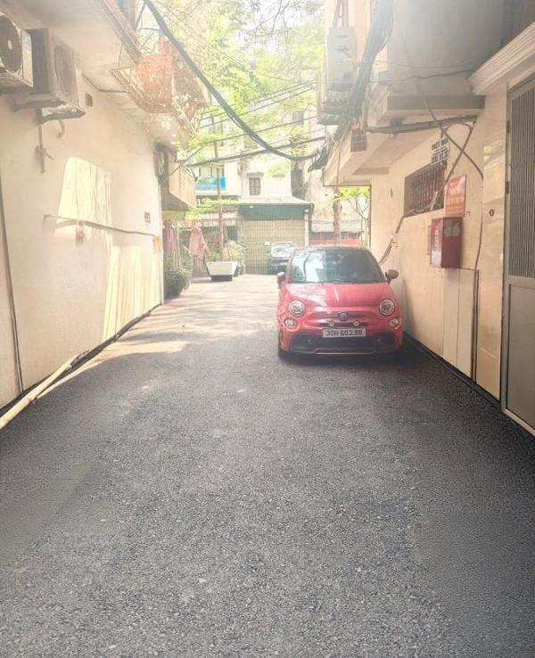 Nhà phân 🏦 lô ô tô tránh trung tâm hai bà trưng kinh doanh sầm uất