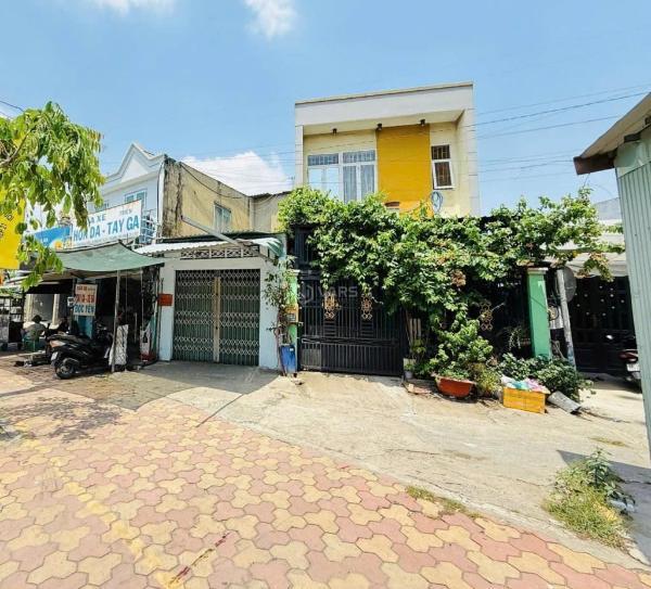 Bán Nhà mặt phố 60m²