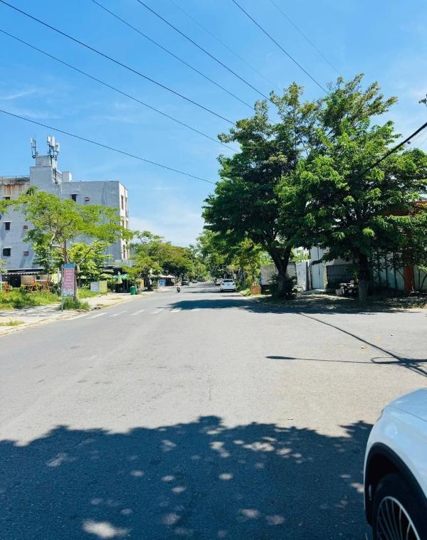 Bán Đất nền riêng lẻ 102m²