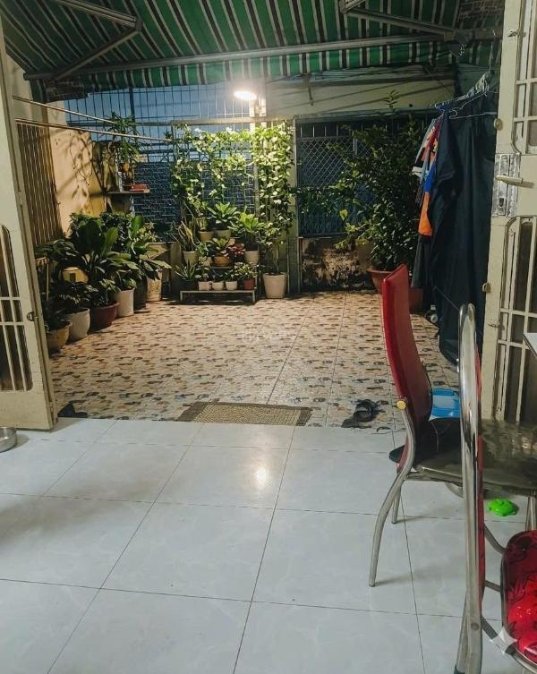 Nhà sát mặt tiền dương bá trạc q8 ngang 4.9m không quy 🏢 hoạch nhỉnh 7 tỷ