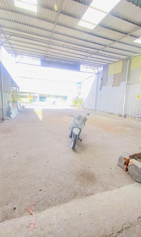 Cho thuê Nhà xưởng, nhà kho 400m²