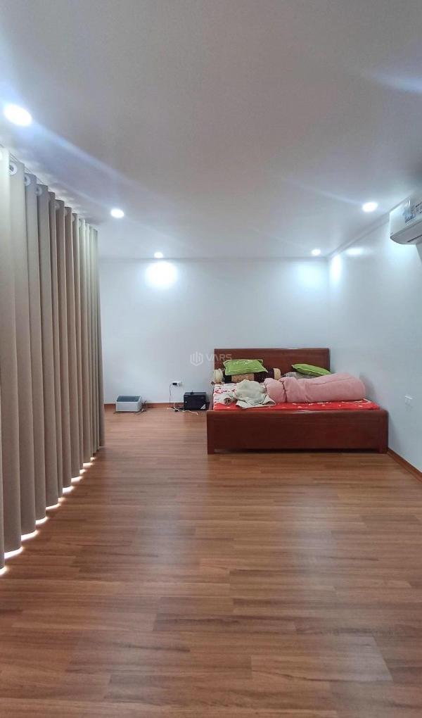 Cần bán Nhà mặt phố 150m²