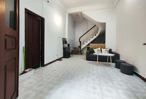 Cần cho thuê Nhà trong hẻm 30m²