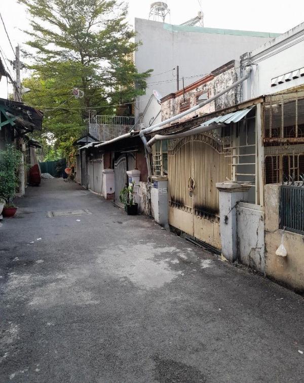 Bán nhà hẻm xe hơi lê quang định - 4,2x19m 🏢 - 1 trục thẳng - cấp 4 tiện xây mới