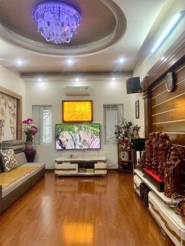 Bán căn nhà 4 tầng mặt phố Bạch Năng Thi, Đông Nam Cường, TP HD, 74m2, mt 4m, 4 ngủ