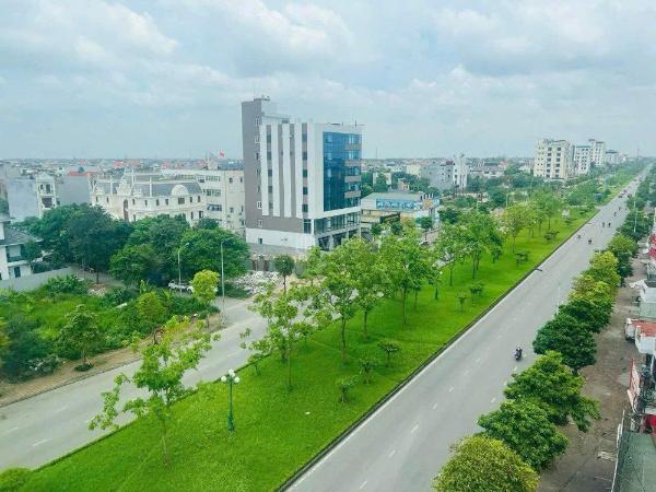 Bán lô đất mặt phố khu Vịt Cỏ Hồ Sen, ph Tân Bình, TP HD, 198m2, mặt tiền 27m, 13.x tỷ