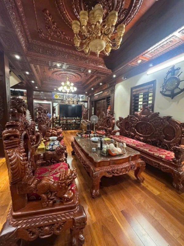 <mark style="background-color: transparent; font-weight: 400; ">Bán căn biệt thự mặt phố Ecopark Hải Dương, TP HD, 200m2, nội thất full gỗ, mặt tiền 10m</mark>
