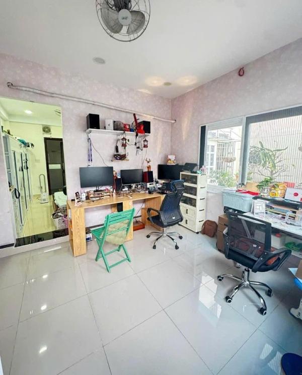 Cần bán Nhà mặt phố 110m²