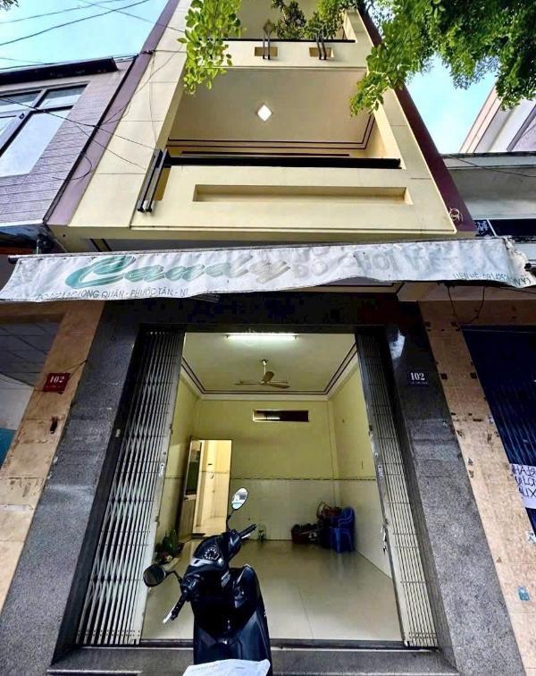 Bán nhà 3 tầng giá rẻ mặt tiền đường lạc long quân 🏤 - nha trang