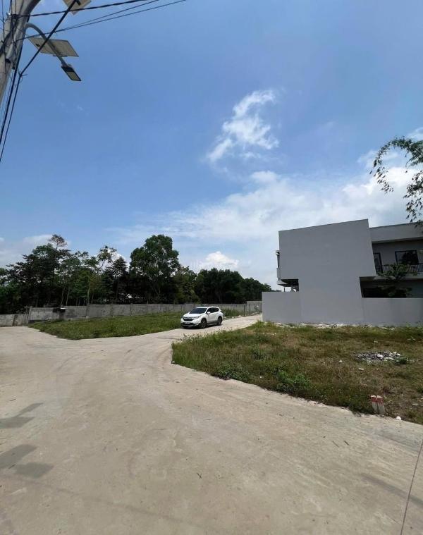 Cần bán Đất nền riêng lẻ 121m²