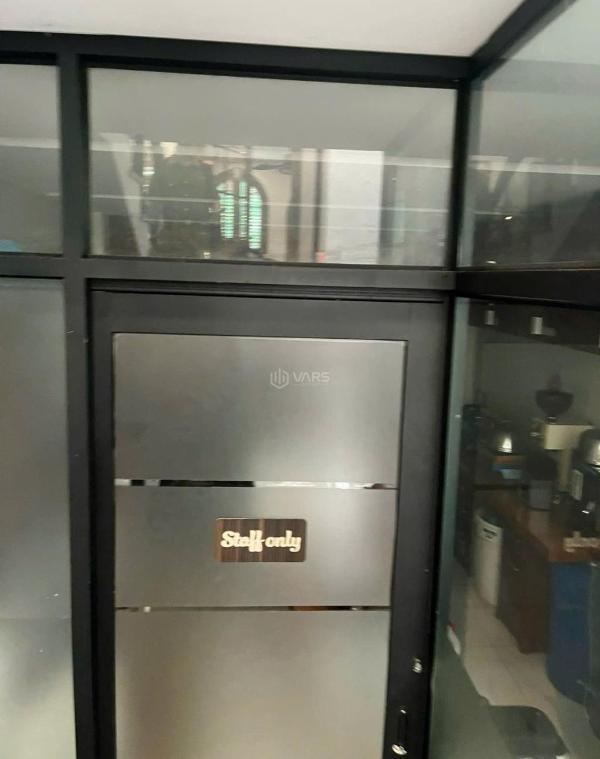 Bán Nhà mặt phố 68.5m²
