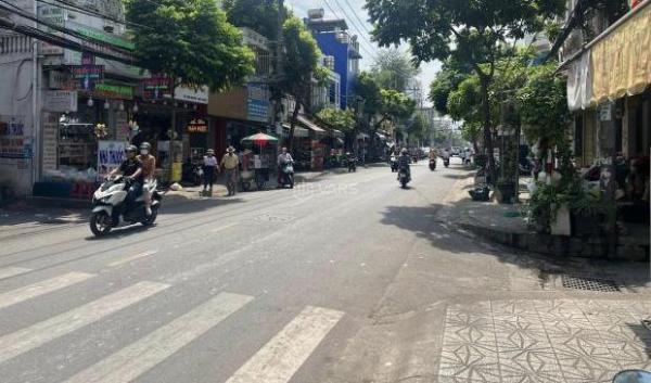 Cần bán Nhà mặt phố 160m²