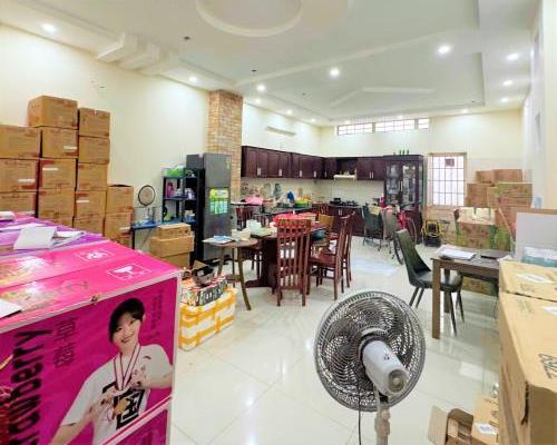 Chủ cần bán Nhà mặt phố 93m²