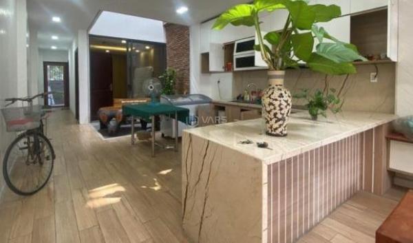 Chủ cần bán Nhà trong hẻm 90m²