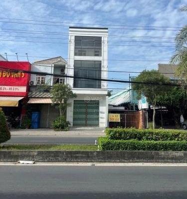 Bán Nhà mặt phố 65m²