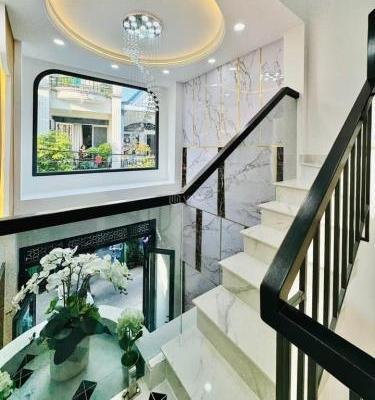 SIÊU PHẨM HẺM ☘ XE HƠI THÔNG NGUYỄN KIỆM – 3 TẦNG ĐẸP LUNG LINH CHỈ NHỈNH 5 TỶ