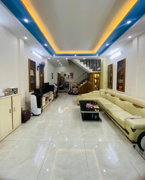 Chủ cần bán Nhà mặt phố 99m²