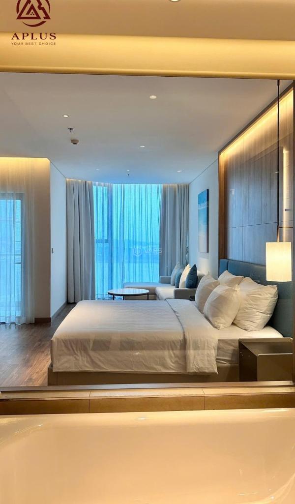 Chính chủ cắt lỗ 700tr alacarte hạ long 2ngủ 🏚️ tầng cao đông nam giá chỉ 4 5 tỷ