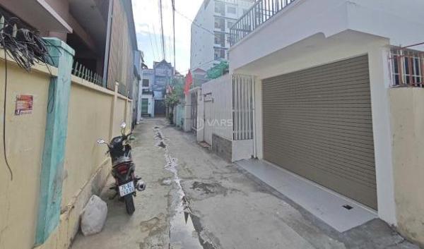 Cần bán Nhà mặt phố 97m²