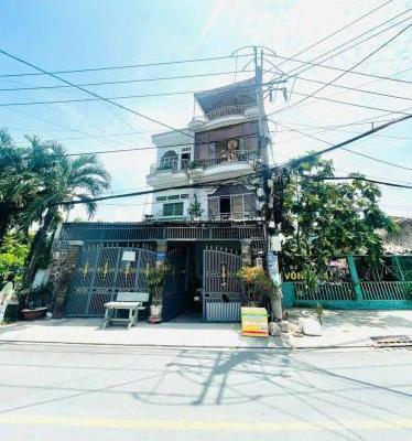 Chủ cần bán Nhà mặt phố 237m²