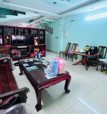 Bán Nhà mặt phố 100m²