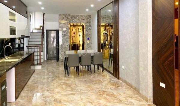 Bán Nhà trong hẻm 60m²