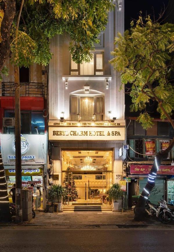 Chủ cần bán Nhà mặt phố 160m²