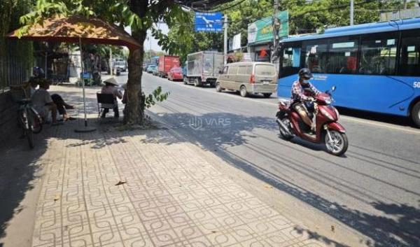 Cần bán Nhà mặt phố 39m²
