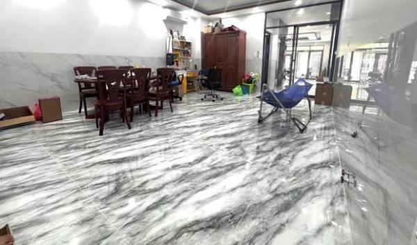 Chủ cần bán Nhà mặt phố 108m²