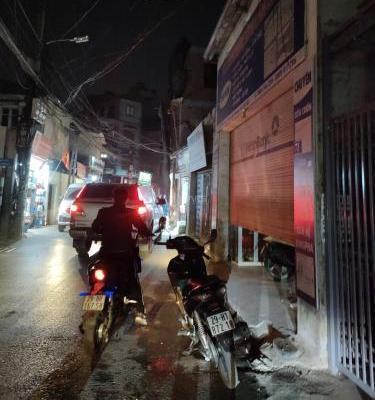 Bán gấp giá rẻ mặt phố Tả Thanh Oai 80m, 1.5 tầng, mặt tiền 5m, 🏘️ 1.1 tỷ, Thanh Trì.